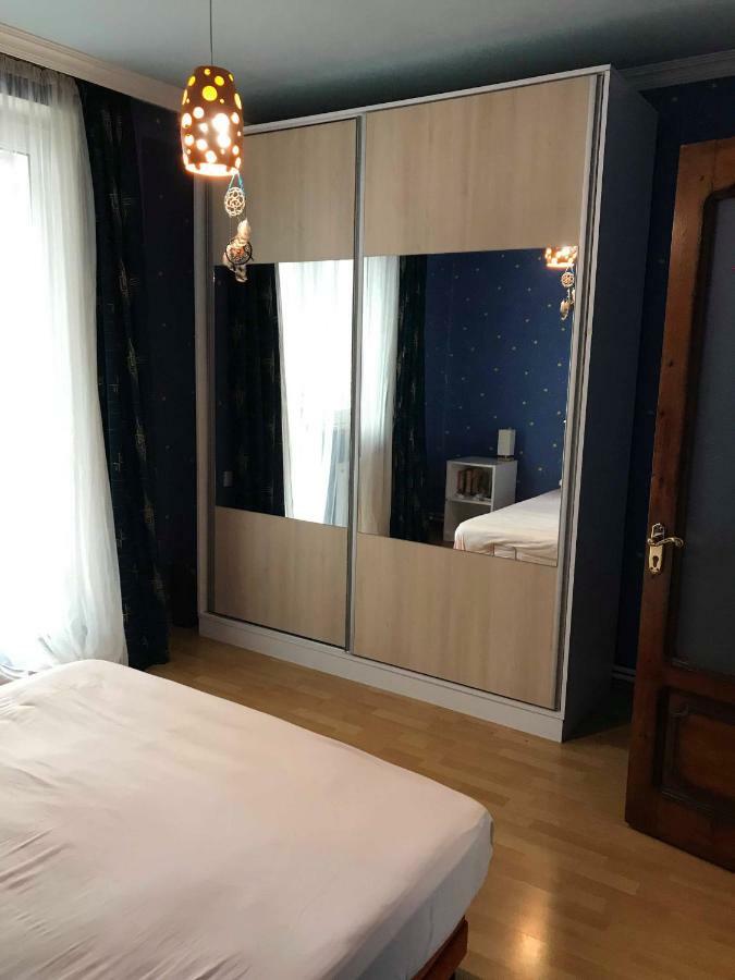 Maxim Mini Hotel Batumi Esterno foto